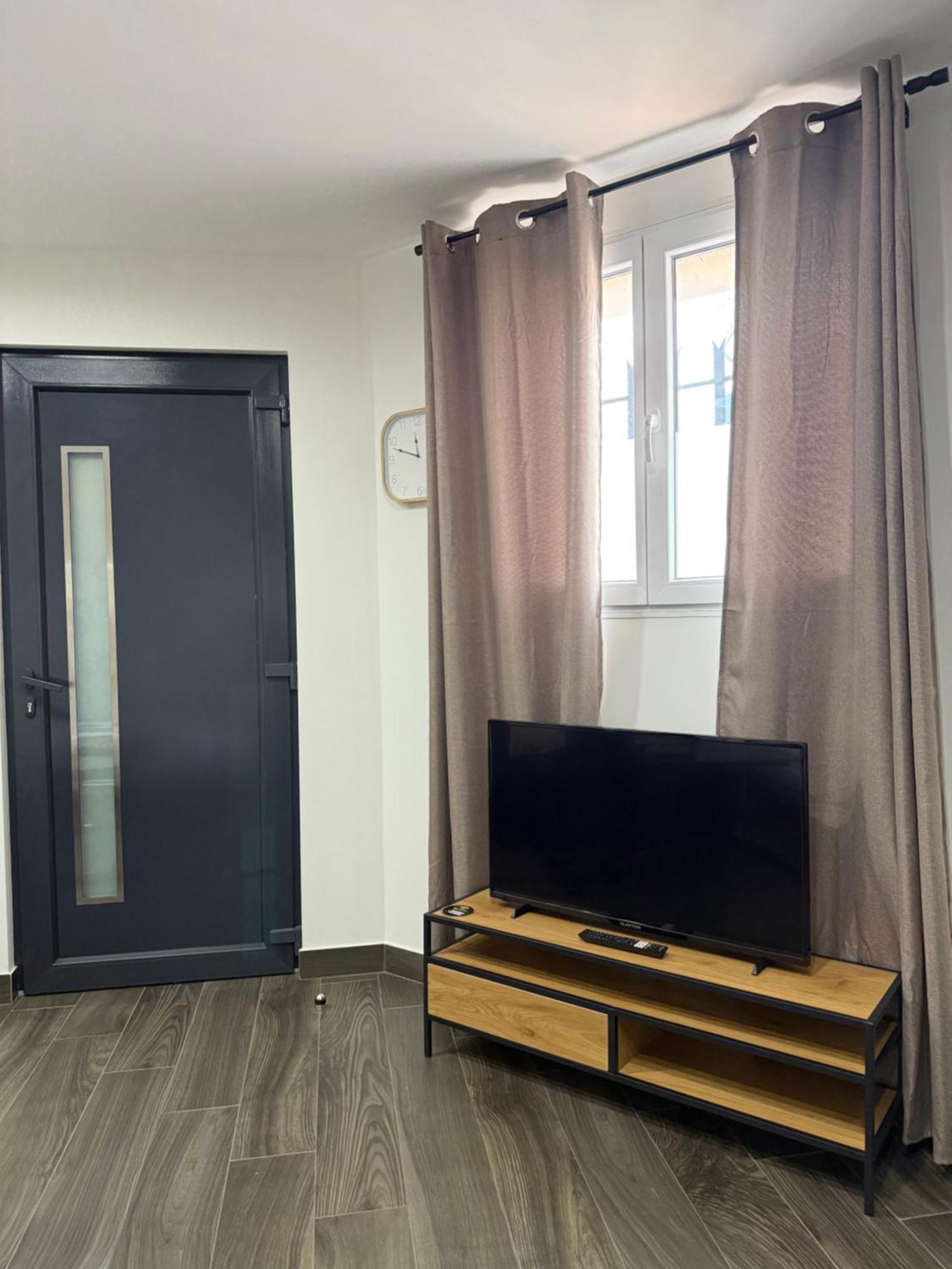 Studio, Maison, Rez De Chaussee, Перпинян Екстериор снимка
